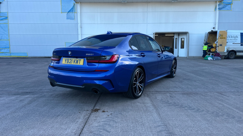 BMW 3 Series 320i xDrive M Sport 4dr Step Auto Petrol Saloon